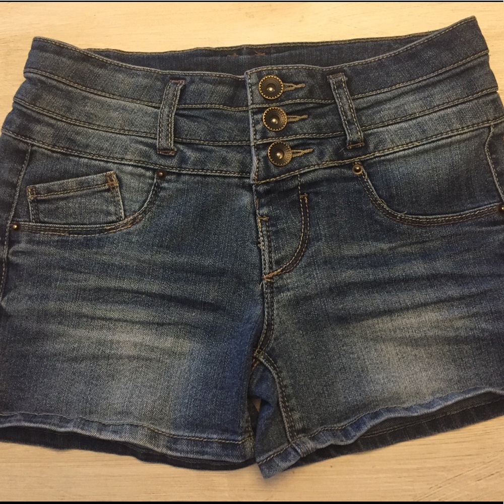 Girls high waisted jean shorts